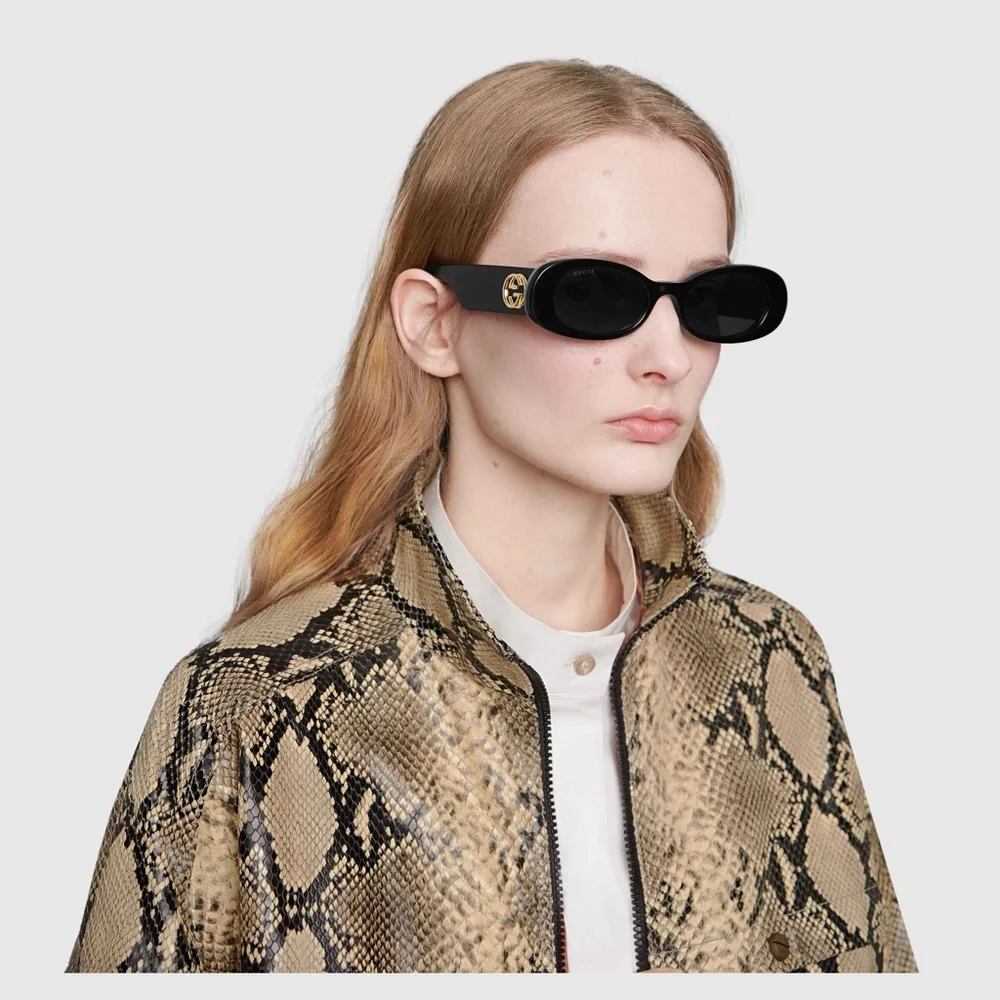 New Authentic- GUCCI EYEWEAR GG0517S SUNGLASSES BLACK & GREY